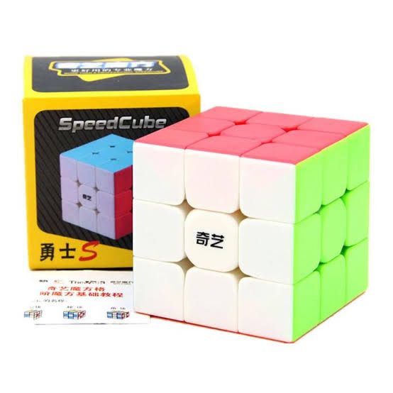 QiYi 3x3 Stickerless Speed Cube – Smooth & Fast Rubik’s Cube Puzzle for Kids & Adults